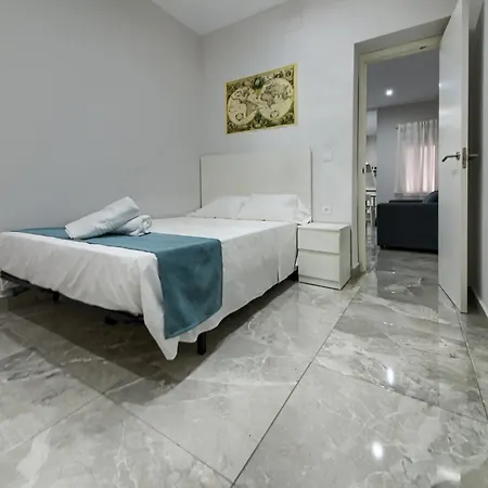 Апартаменти Duque De - Playa La Caleta *