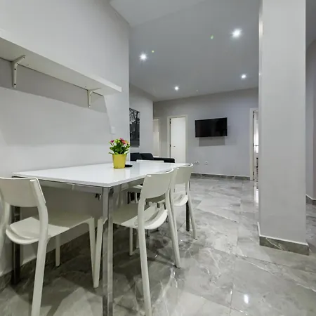 Апартаменти Duque De - Playa La Caleta *