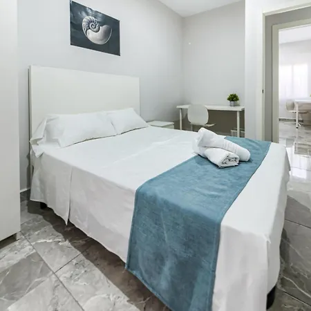Апартаменти Duque De - Playa La Caleta *